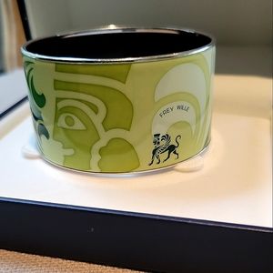 FREY WILLE--classic silver enamel bangle with signature motif in green